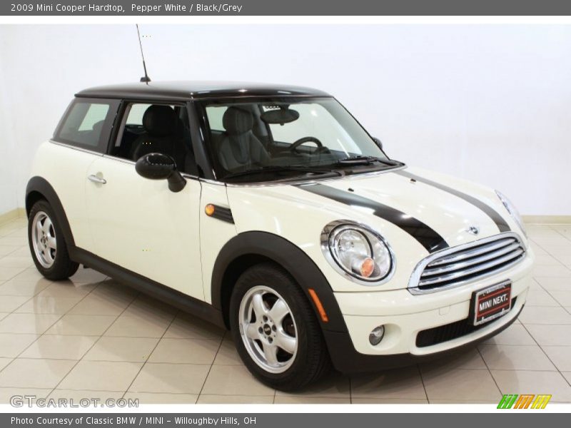 Pepper White / Black/Grey 2009 Mini Cooper Hardtop