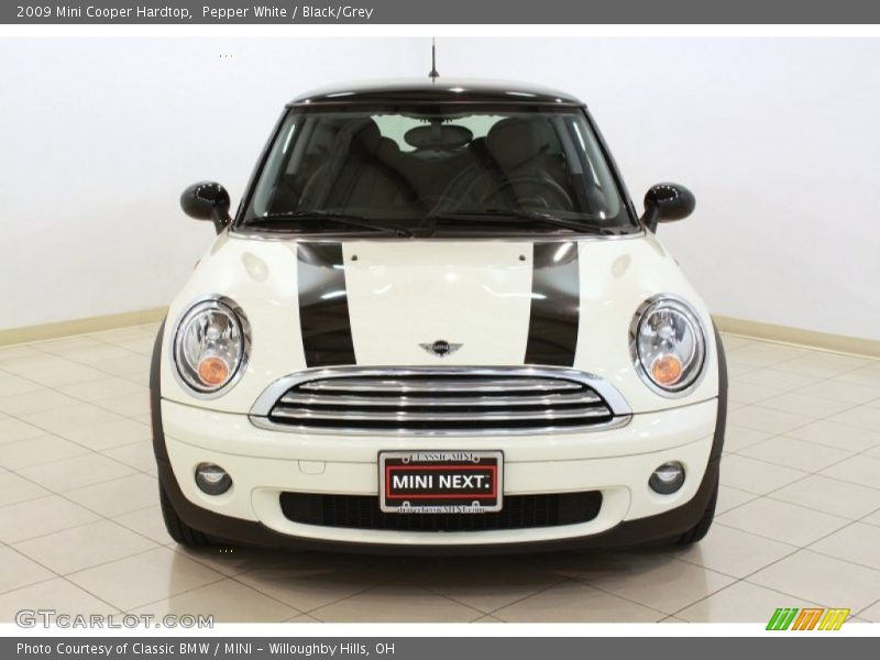 Pepper White / Black/Grey 2009 Mini Cooper Hardtop