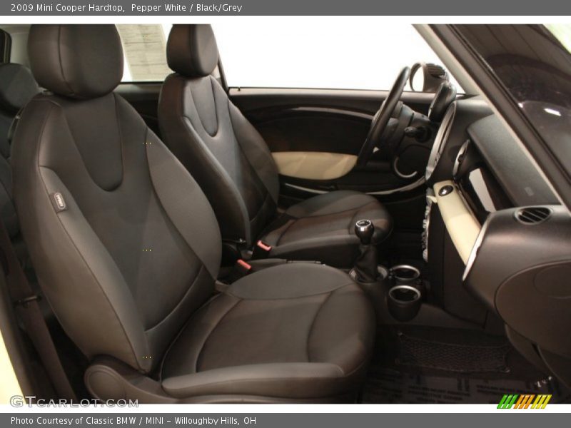 Pepper White / Black/Grey 2009 Mini Cooper Hardtop