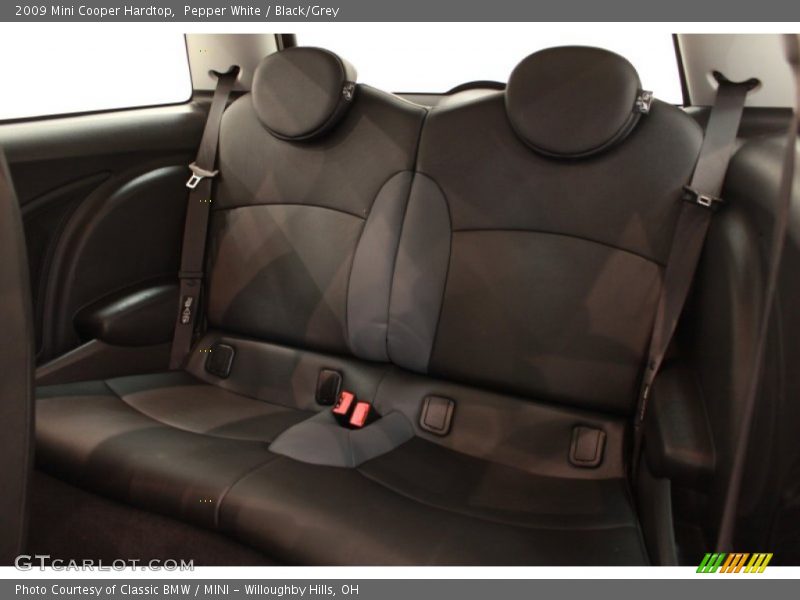 Pepper White / Black/Grey 2009 Mini Cooper Hardtop