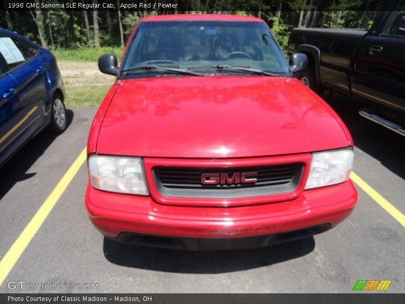 Apple Red / Pewter 1998 GMC Sonoma SLE Regular Cab