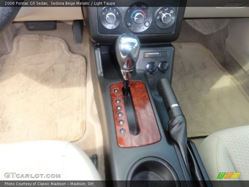Sedona Beige Metallic / Light Taupe 2006 Pontiac G6 Sedan