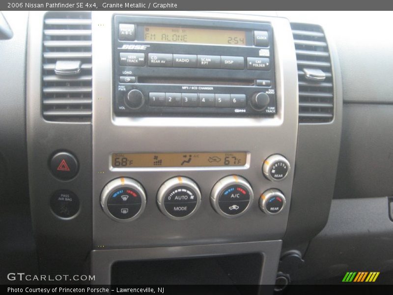Granite Metallic / Graphite 2006 Nissan Pathfinder SE 4x4