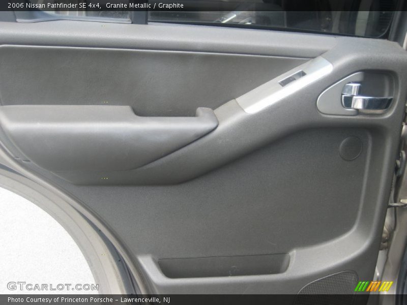 Granite Metallic / Graphite 2006 Nissan Pathfinder SE 4x4