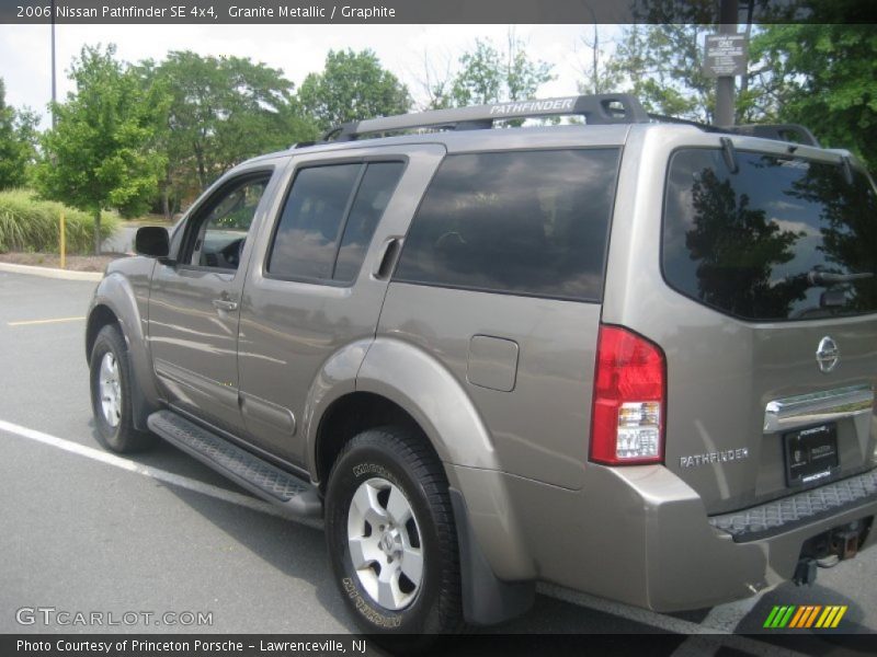 Granite Metallic / Graphite 2006 Nissan Pathfinder SE 4x4