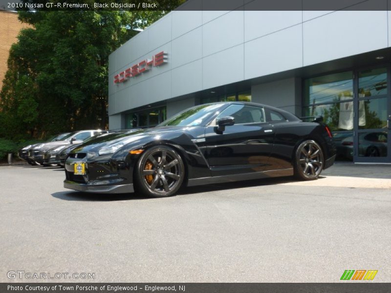 Black Obsidian / Black 2010 Nissan GT-R Premium