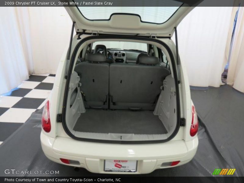 Stone White / Pastel Slate Gray 2009 Chrysler PT Cruiser LX