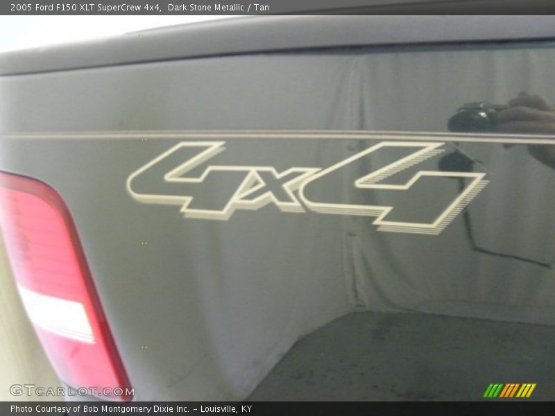 Dark Stone Metallic / Tan 2005 Ford F150 XLT SuperCrew 4x4