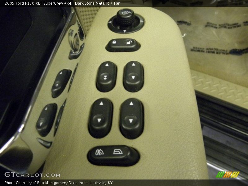 Dark Stone Metallic / Tan 2005 Ford F150 XLT SuperCrew 4x4