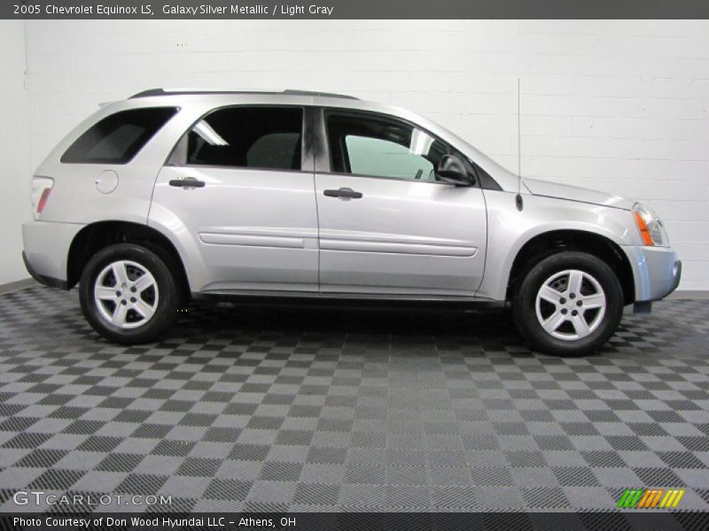 Galaxy Silver Metallic / Light Gray 2005 Chevrolet Equinox LS