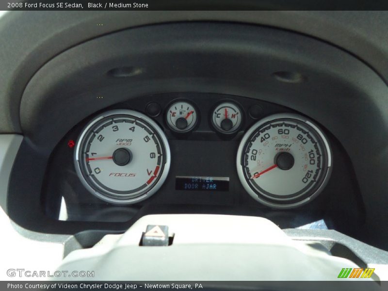 Black / Medium Stone 2008 Ford Focus SE Sedan