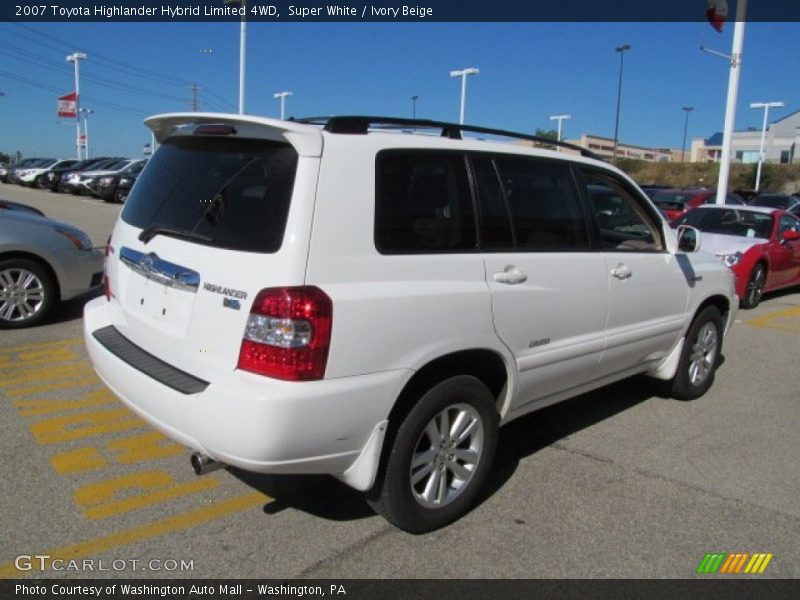 Super White / Ivory Beige 2007 Toyota Highlander Hybrid Limited 4WD