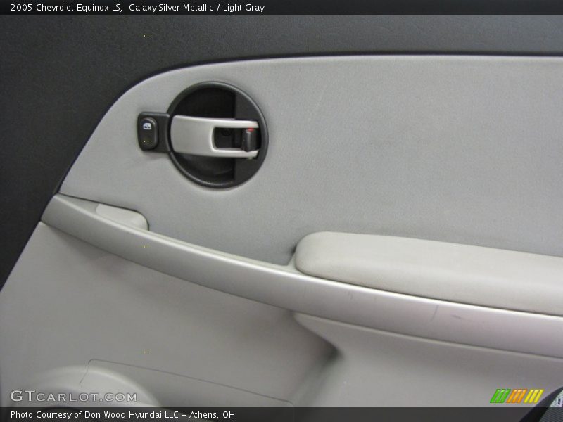 Galaxy Silver Metallic / Light Gray 2005 Chevrolet Equinox LS