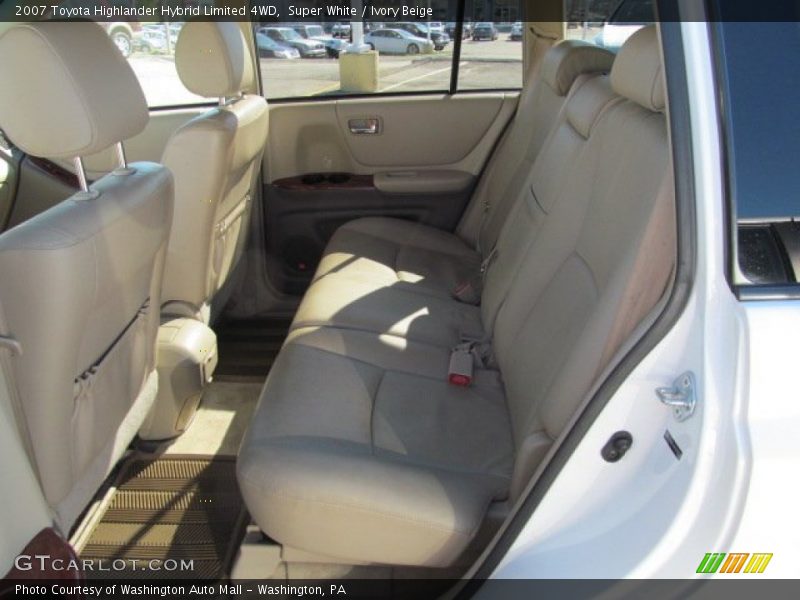 Super White / Ivory Beige 2007 Toyota Highlander Hybrid Limited 4WD
