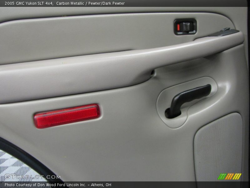 Carbon Metallic / Pewter/Dark Pewter 2005 GMC Yukon SLT 4x4