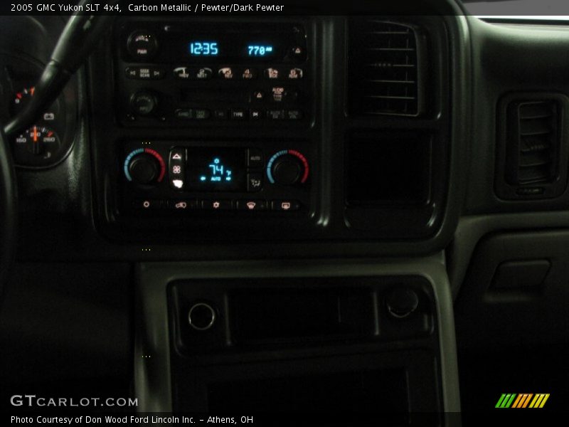 Carbon Metallic / Pewter/Dark Pewter 2005 GMC Yukon SLT 4x4