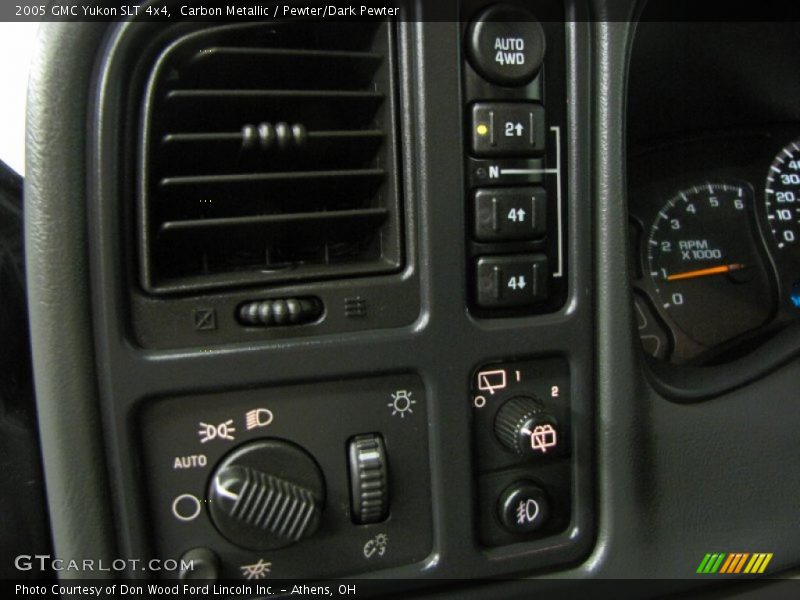Carbon Metallic / Pewter/Dark Pewter 2005 GMC Yukon SLT 4x4