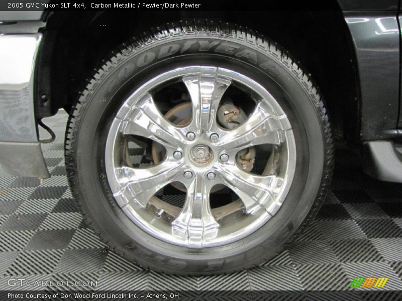 Carbon Metallic / Pewter/Dark Pewter 2005 GMC Yukon SLT 4x4