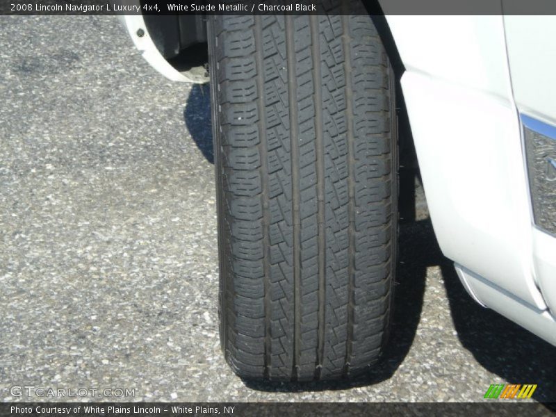 White Suede Metallic / Charcoal Black 2008 Lincoln Navigator L Luxury 4x4