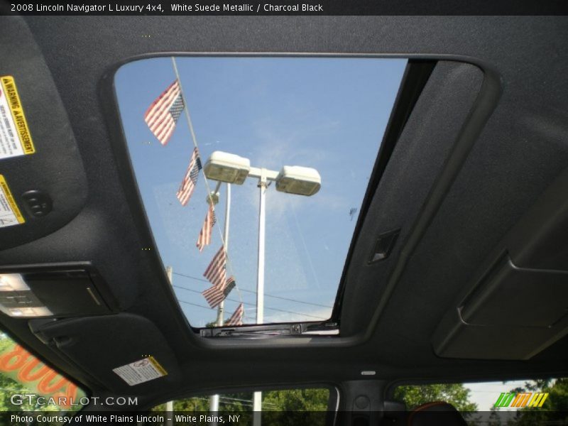 White Suede Metallic / Charcoal Black 2008 Lincoln Navigator L Luxury 4x4