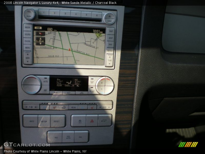 White Suede Metallic / Charcoal Black 2008 Lincoln Navigator L Luxury 4x4