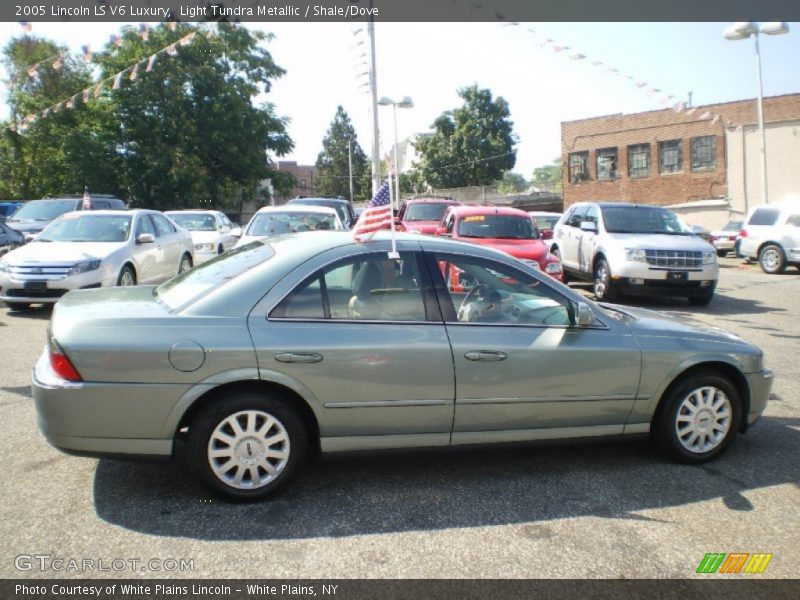 Light Tundra Metallic / Shale/Dove 2005 Lincoln LS V6 Luxury