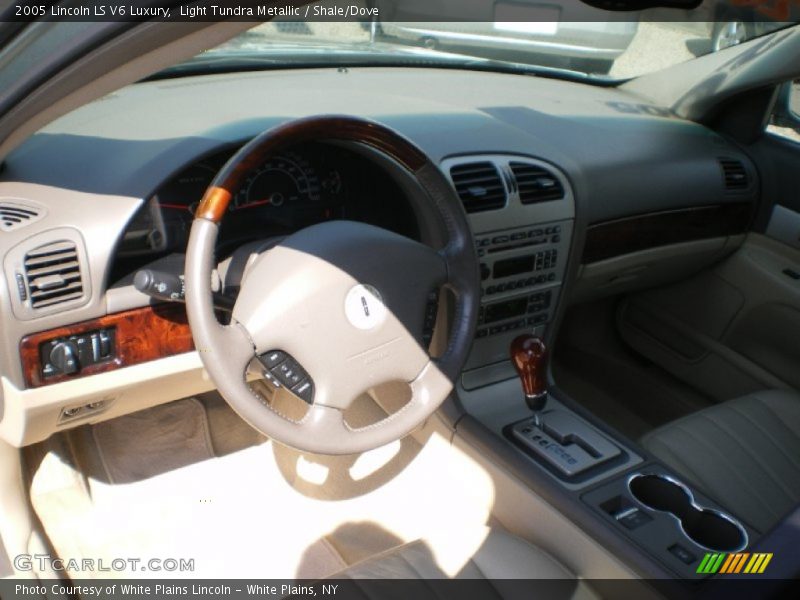 Light Tundra Metallic / Shale/Dove 2005 Lincoln LS V6 Luxury