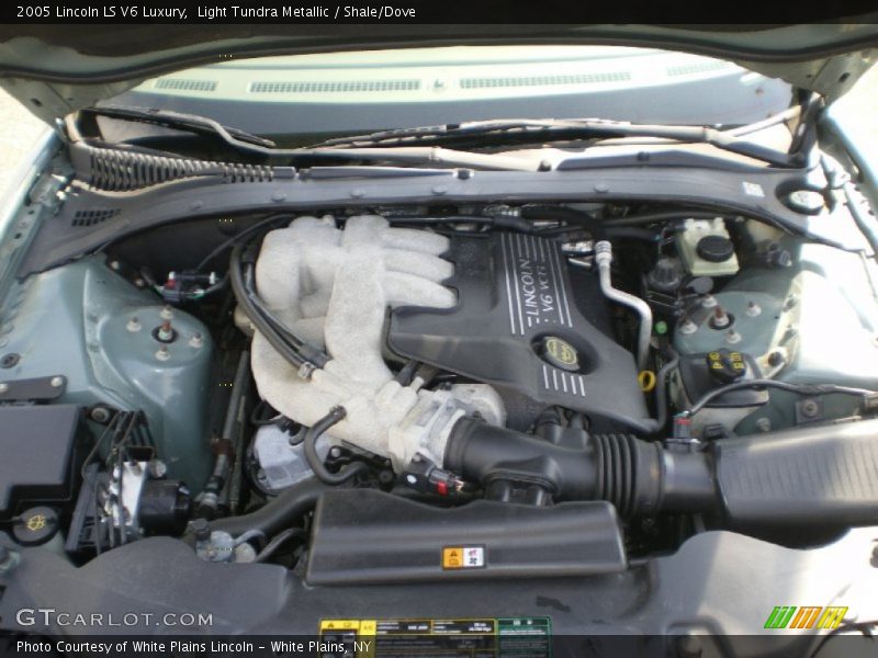  2005 LS V6 Luxury Engine - 3.0 Liter DOHC 24-Valve VCTi V6