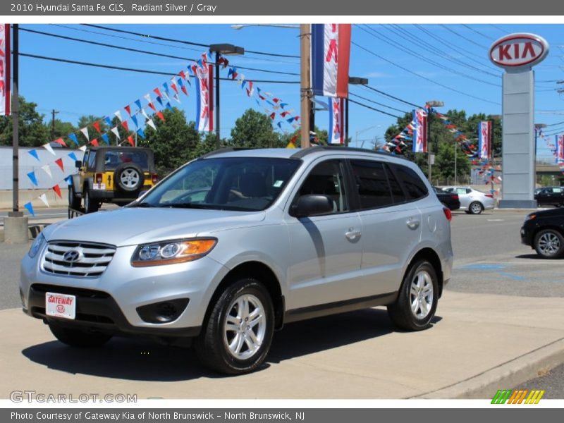 Radiant Silver / Gray 2010 Hyundai Santa Fe GLS