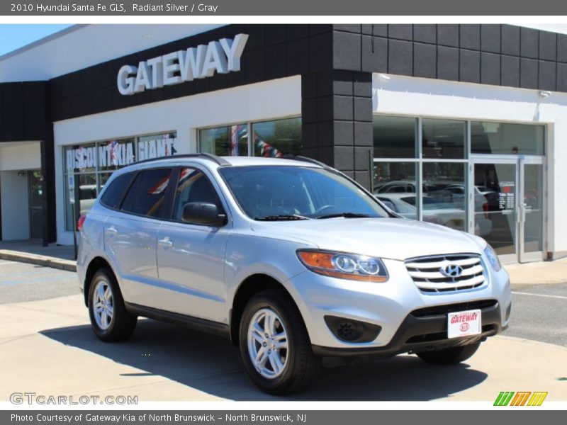 Radiant Silver / Gray 2010 Hyundai Santa Fe GLS