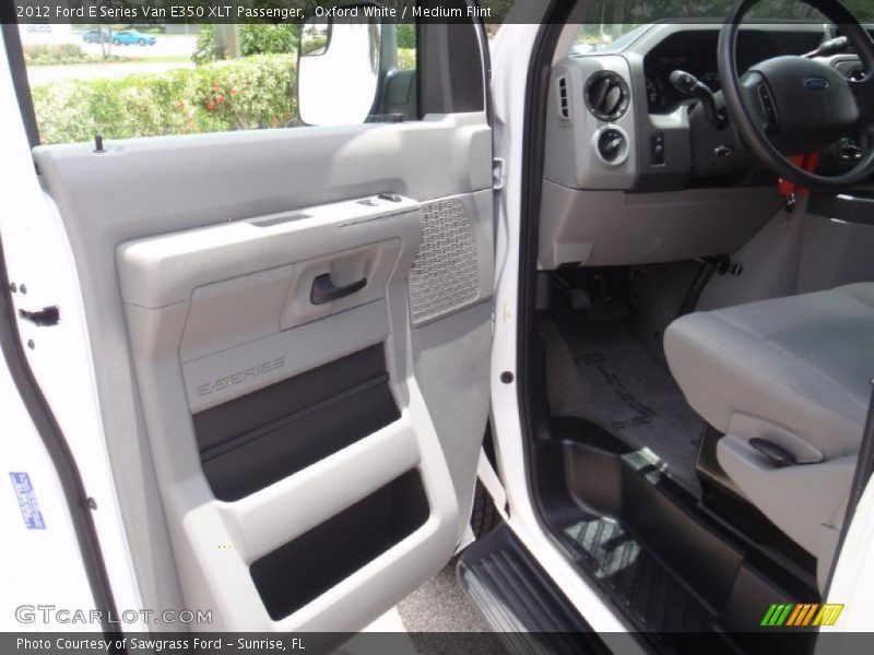 Oxford White / Medium Flint 2012 Ford E Series Van E350 XLT Passenger