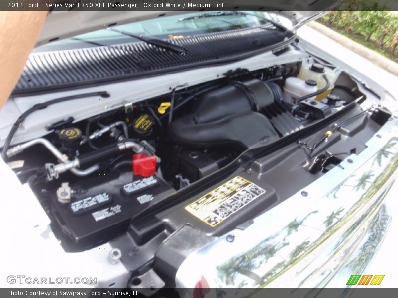  2012 E Series Van E350 XLT Passenger Engine - 5.4 Liter SOHC 16-Valve Flex-Fuel Triton V8