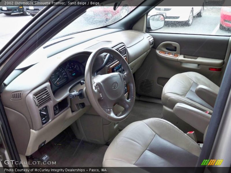 Sand Beige / Beige 2002 Oldsmobile Silhouette Premier