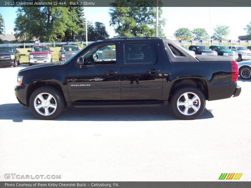 Black / Ebony 2012 Chevrolet Avalanche LS 4x4