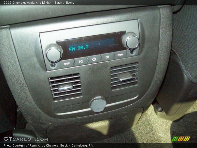 Black / Ebony 2012 Chevrolet Avalanche LS 4x4
