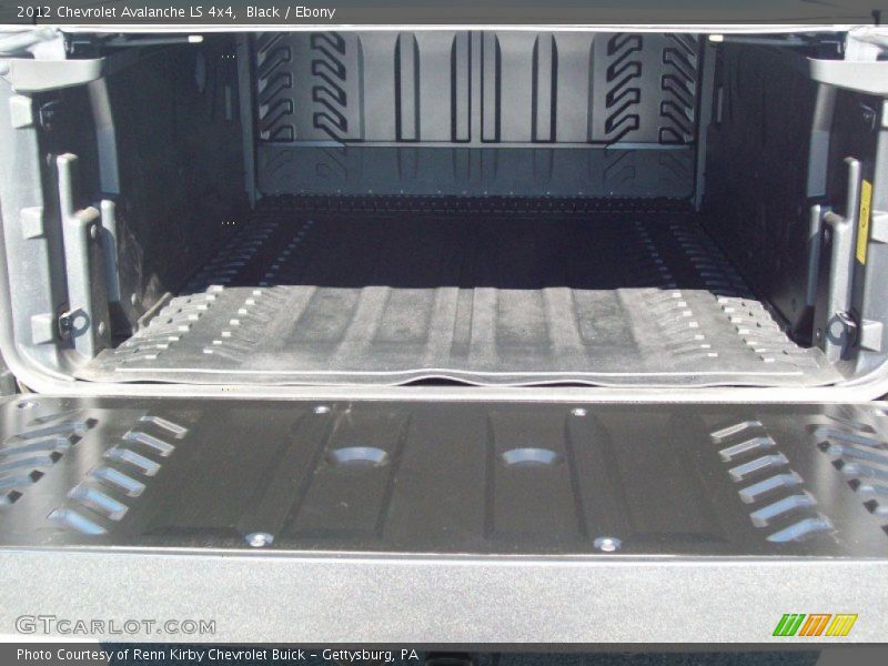 Black / Ebony 2012 Chevrolet Avalanche LS 4x4