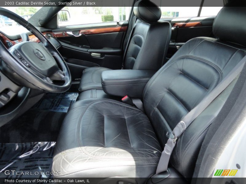Sterling Silver / Black 2003 Cadillac DeVille Sedan