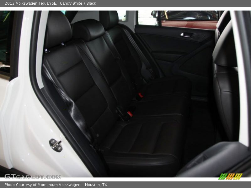 Candy White / Black 2013 Volkswagen Tiguan SE