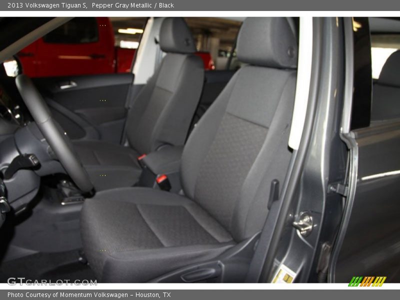 Pepper Gray Metallic / Black 2013 Volkswagen Tiguan S