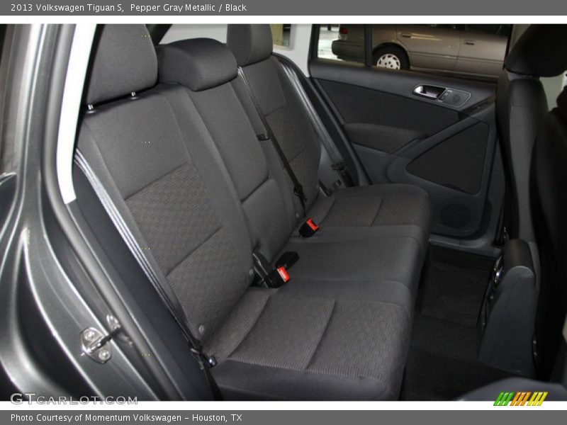 Pepper Gray Metallic / Black 2013 Volkswagen Tiguan S