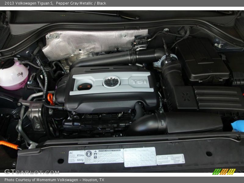 Pepper Gray Metallic / Black 2013 Volkswagen Tiguan S