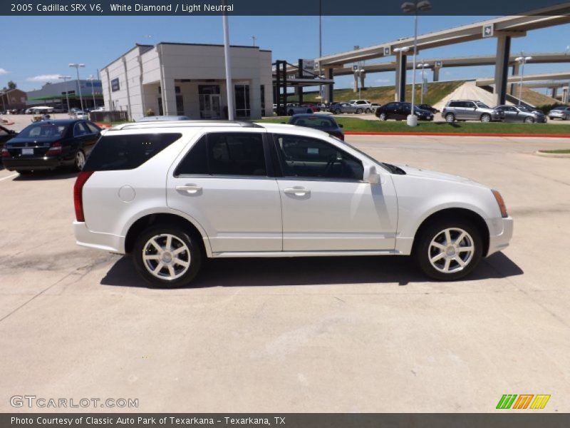 White Diamond / Light Neutral 2005 Cadillac SRX V6
