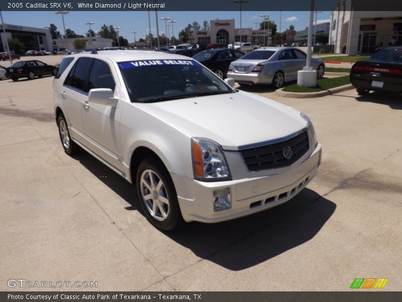 White Diamond / Light Neutral 2005 Cadillac SRX V6