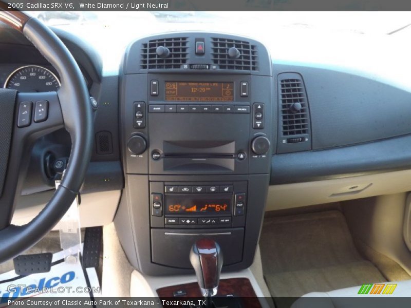 White Diamond / Light Neutral 2005 Cadillac SRX V6