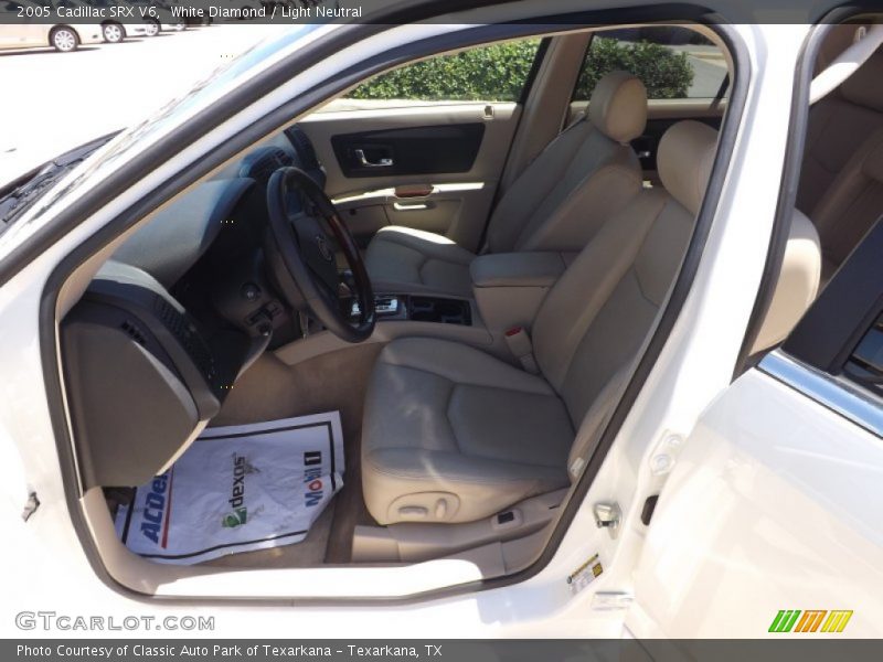 White Diamond / Light Neutral 2005 Cadillac SRX V6