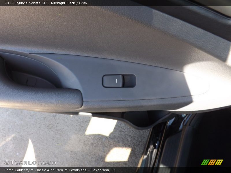 Midnight Black / Gray 2012 Hyundai Sonata GLS