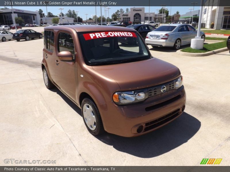 Golden Ginger Pearl Metallic / Light Gray 2011 Nissan Cube 1.8 S