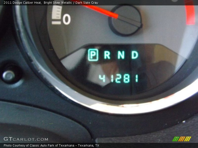 Bright Silver Metallic / Dark Slate Gray 2011 Dodge Caliber Heat