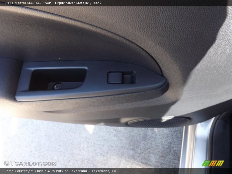 Liquid Silver Metallic / Black 2011 Mazda MAZDA2 Sport