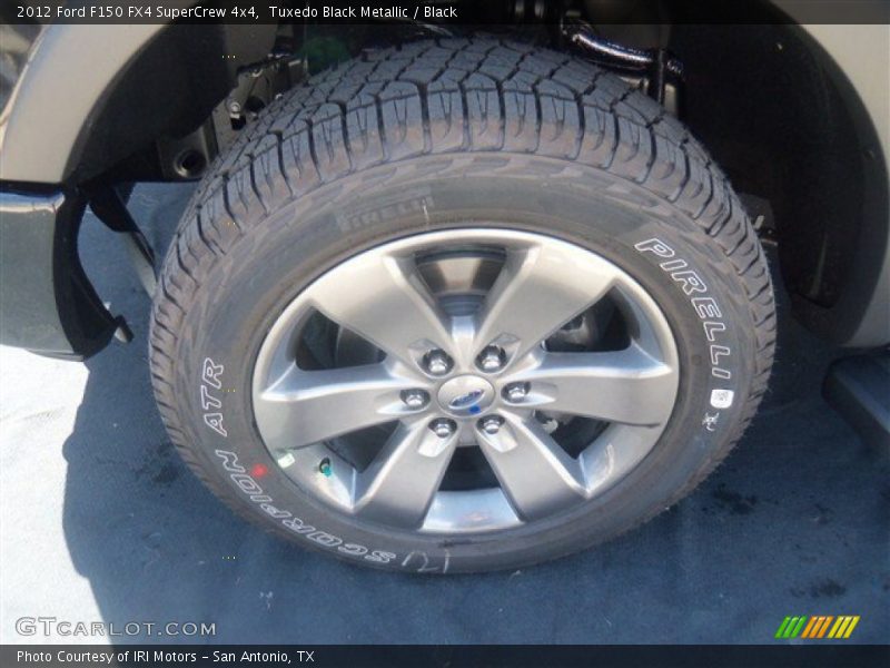 Tuxedo Black Metallic / Black 2012 Ford F150 FX4 SuperCrew 4x4
